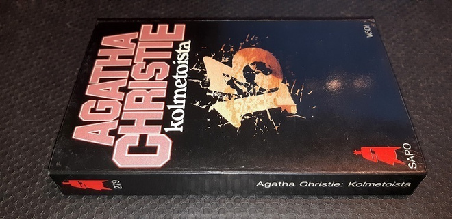Agatha Christie : Kolmetoista ,1p