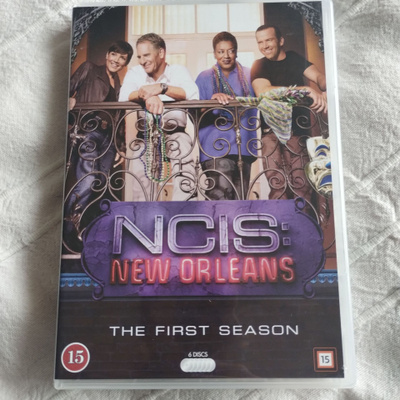 NCIS New Orleans kausi 1