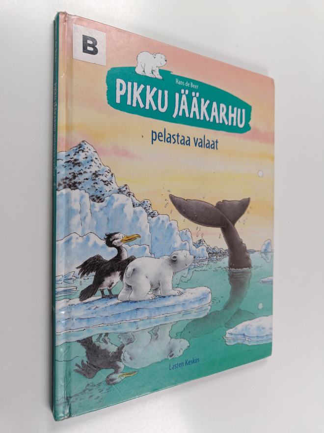 Hans De Beer : Pikku jääkarhu pelastaa valaat