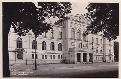 VAASA KAUPUNGINTALO KULKENUT
