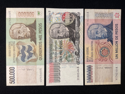 Argentina 3 kpl 1977 - 1983 Isot Pesos