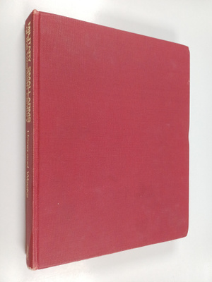 John Weeks ym. : Military Smallarms of the Twentieth Century
