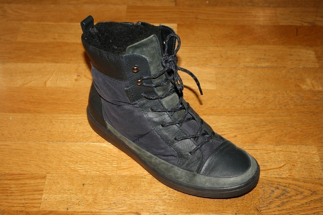 Ecco vedenpitävät goretex talvikengät 42 (n. 24  cm)