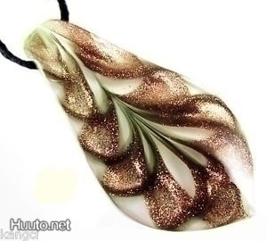 1118 .. Käsintehty Lamppwork Art Glass Tongue .. Kaulakoru
