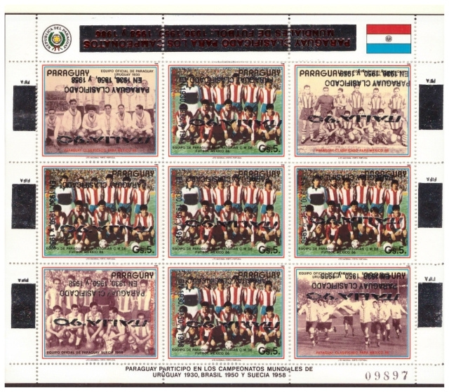 8 x PARAGUAY Jalkapallo Postimerkkiä v.1990/ITALIA