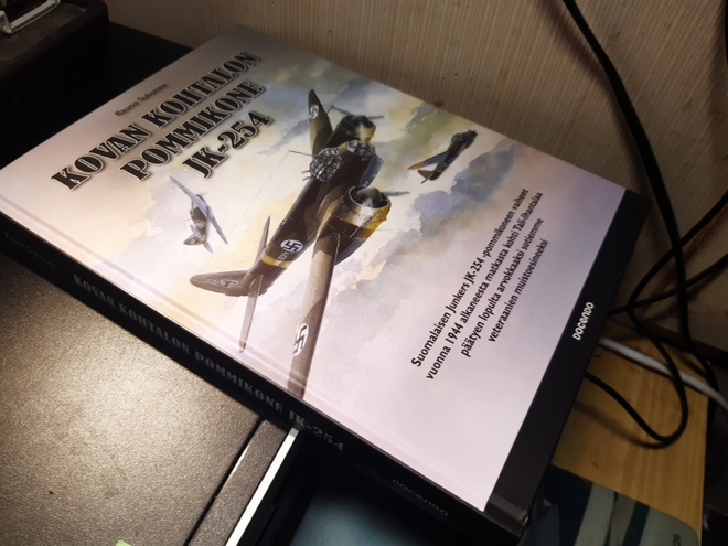Rauno Suhonen: Kovan kohtalon pommikone JK-254