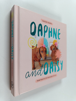 Rachel Burke : Daphne and Daisy : Pawtraits of Sausage Style