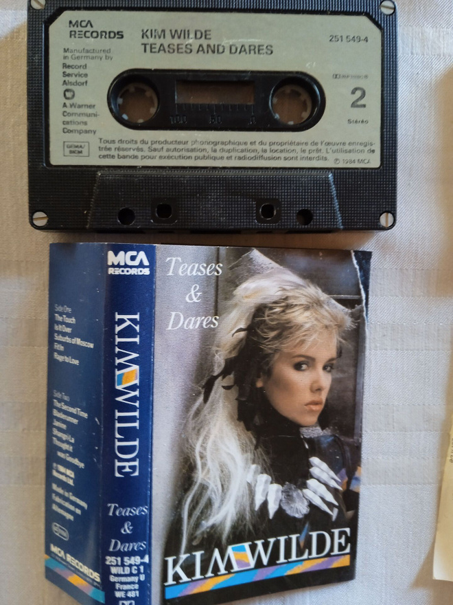 C- KASETTI: KIM WILDE : TEASES & DARES