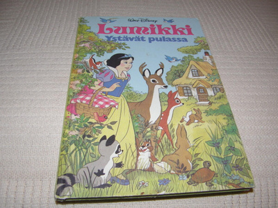 Disney Lumikki Ystävät pulassa