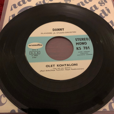 DANNY: Olen yksinäinen * Olet kohtaloni * FIN 1968