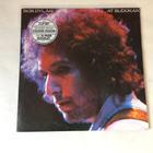 Bob Dylan At Budokan 2LP + isot  Juliste + 16siv. Booklet - pikkukuva 1
