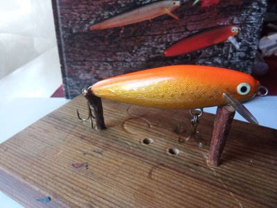 7,5cm  Vaappu Jalokalalle