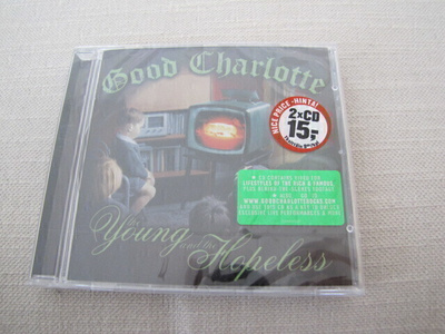 Good Charlotte young and the hopeless cd muoveissa