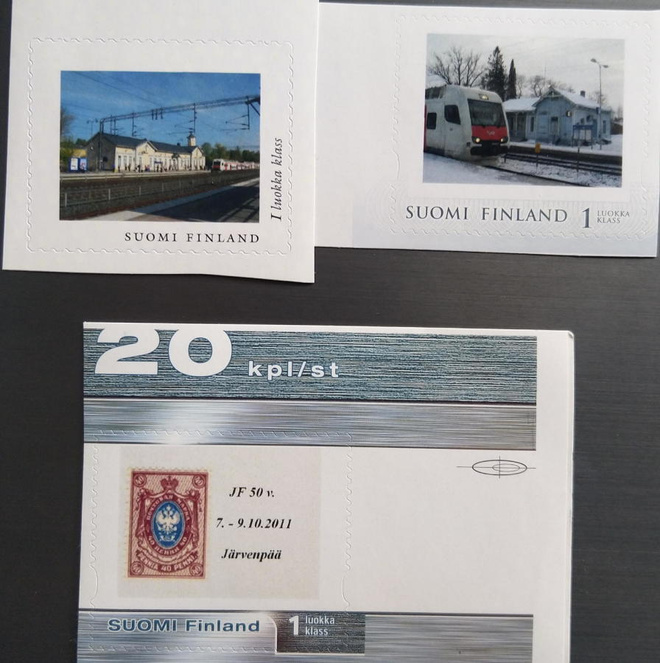 Järvenpää, omakuvamerkkejä 3 erill., pm-näyttely 2011