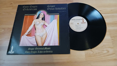 Esin Engin Orkestras – Süper Oyun Havalar Volume 1 lp
