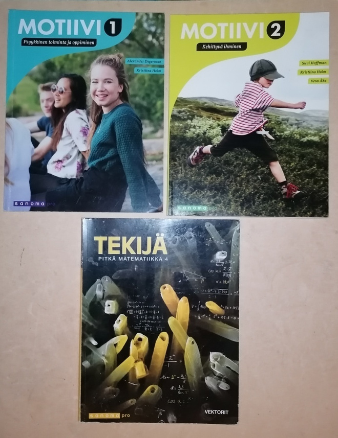 Lukion oppikirjat Motiivi 1 ja 2