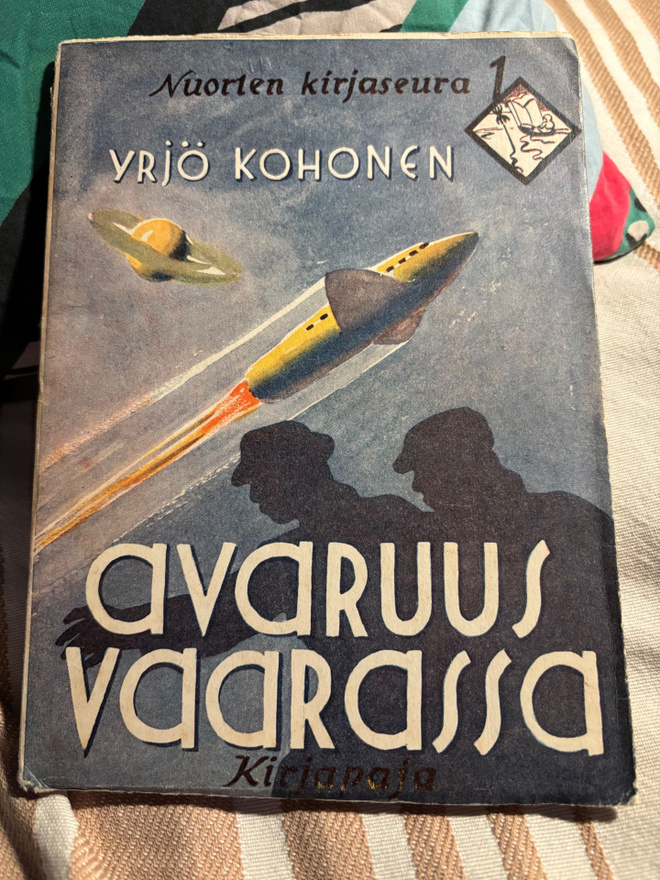 Yrjö Kohonen - Avaruus vaarassa 1.p. 1945