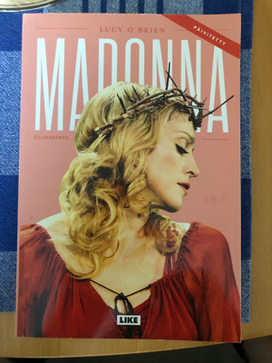 O’Brien: Madonna -Elämäkerta. 2018.
