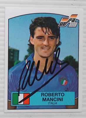 Roberto Mancini Italia signed