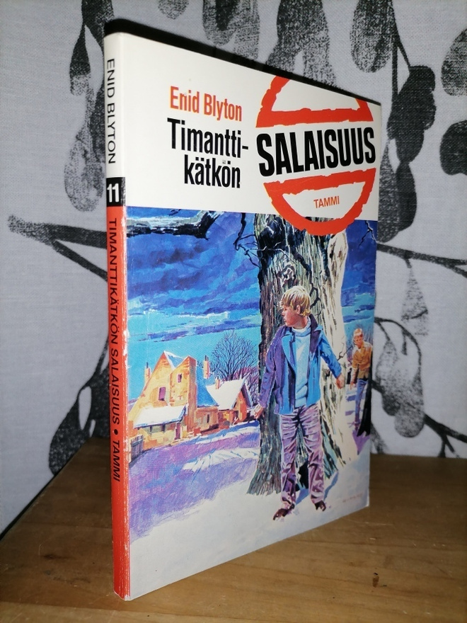 Enid Blyton - Timanttikätkön salaisuus - 4.p.1977