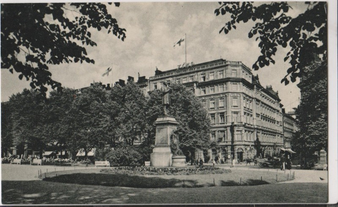 Helsinki  Esplanaadi    p173