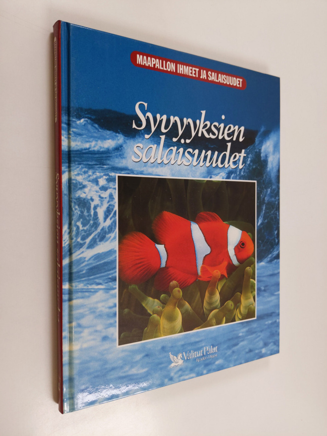 Linda Gamlin : Syvyyksien salaisuudet