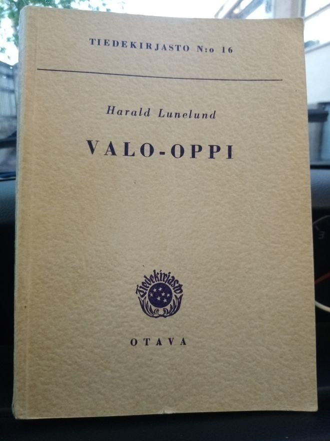 Harald Lunelund :  Valo-oppi ( SIS POSTIKULU)
