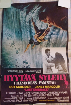 Hyytävä syleily elokuvajuliste