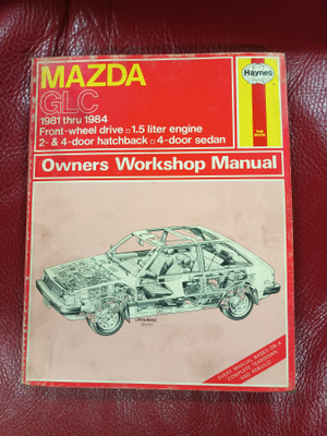 Mazda 323  1.5 vm. 1981-1984 korjausopas