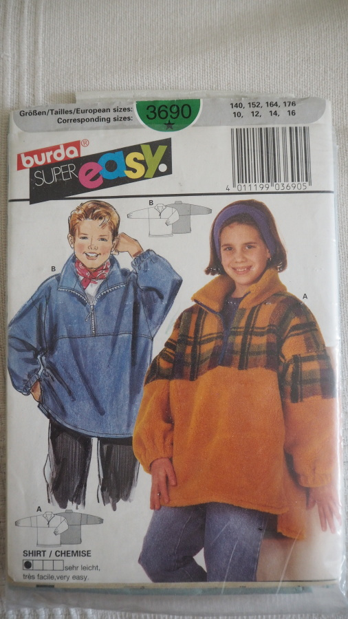 BURDA SuperEasy kaava 3690, hyväkuntoinen