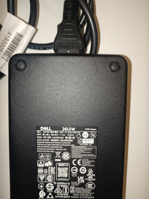 Dell 240w virtalähde