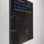 Martti Puohiniemi : Arvot, asenteet ja ajankuva - Opaskir... - pikkukuva 1