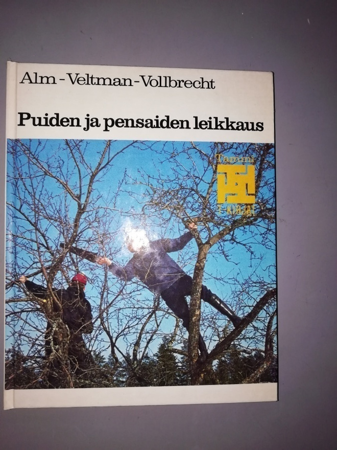 Puiden ja pensaiden leikkaus