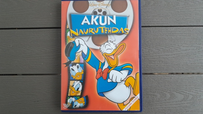 DVD: Akun Naurutehdas (Disney 2005)