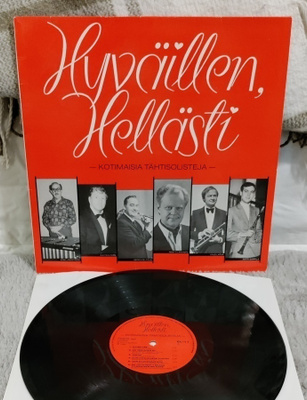 Hyväillen Hellästi lp