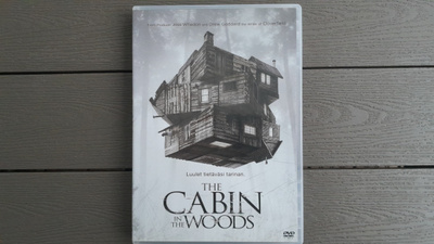 DVD: The Cabin in the Woods (Chris Hemsworth 2011)