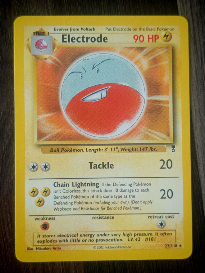 Pokemon kortti Electrode Legendary collection rare