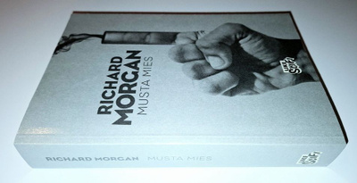 Richard Morgan : Musta mies