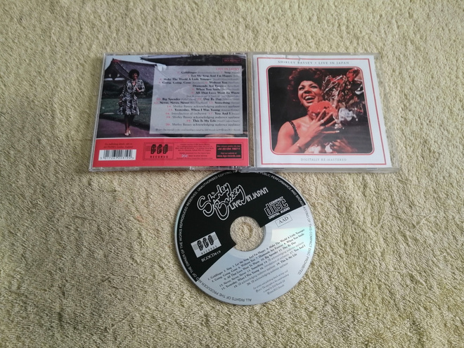 SHIRLEY BASSEY - Live In Japan CD