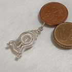 Vintage Hopea kello riipus Mantel Clock Charm Pendant - pikkukuva 4