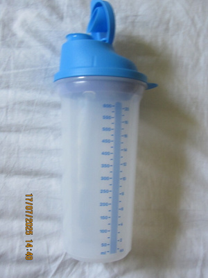 Tupperware Pikasekoitin, 600ml, sininen kansi, uusi