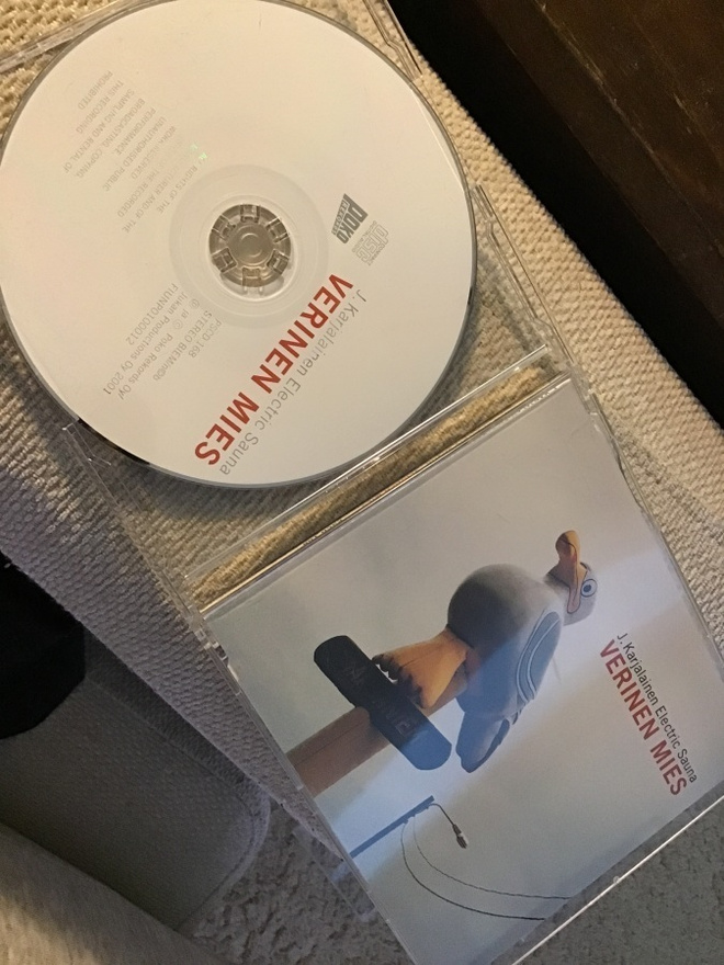 J. Karjalainen electric sauna / Verinen mies CDS single