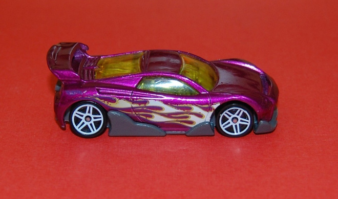 MS-T Suzuka 2000 Mattel pienoismalli