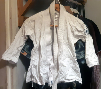 Budo gi lapselle - Valkoinen - Vyö mukana - 120 cm