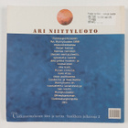 Ari Niittyluoto : Paljal kallial : runoja luodolta - pikkukuva 2