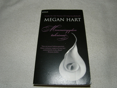 Megan Hart Menneisyyden tahrima -pok
