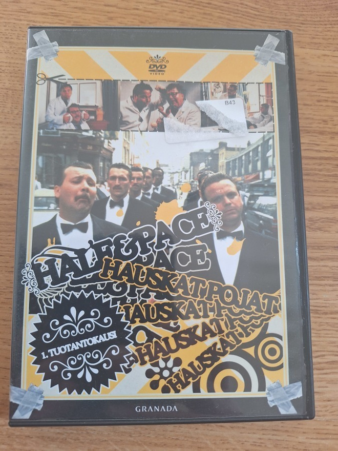 Hale & Pace-Hauskat Pojat 1.Tuotantokausi