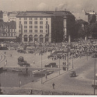 Helsinki kauppatori vanhoja autoja yms. - pikkukuva 1