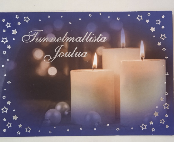 NO 8   -    TUNNELMALLISTA JOULUA