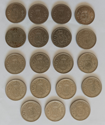 19 kpl Espanja 5 ptas1976-1980, 2 kuvaa